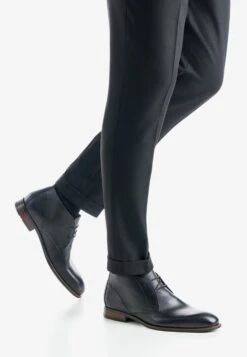 Lloyd Boots Et Bottes Bottes à Lacets SANTOS Homme Noir -Lloyd 00f67e3627b87a1edbeae5fff289b837