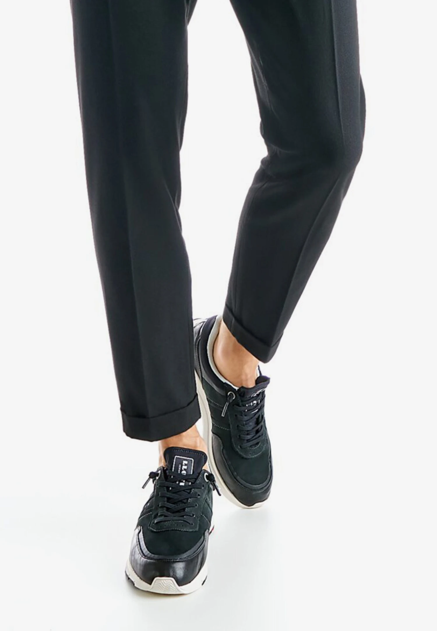 Lloyd Baskets Détentes Baskets Basses Endley Homme Noir 4 Lloyd Baskets Détentes Baskets Basses Endley Homme Noir – Image 4