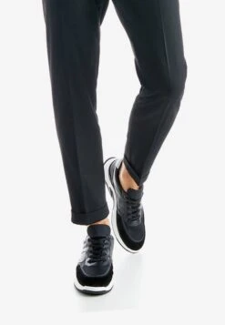 Lloyd Baskets Détentes Baskets Basses MASON Homme Noir -Lloyd 1f88848112cf6a3bc47476800548113d