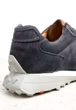 Lloyd Baskets Détentes Baskets Basses Homme Bleu 9 Lloyd Baskets Détentes Baskets Basses Homme Bleu -Lloyd 2204b6fc362de240e17e1421e3d5fab7