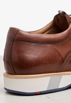 Lloyd Chaussures à Lacets Détente Chaussure à Lacets NEPTUN Homme Marron -Lloyd 597e7c4a8852f116d5c1adceb206a16c
