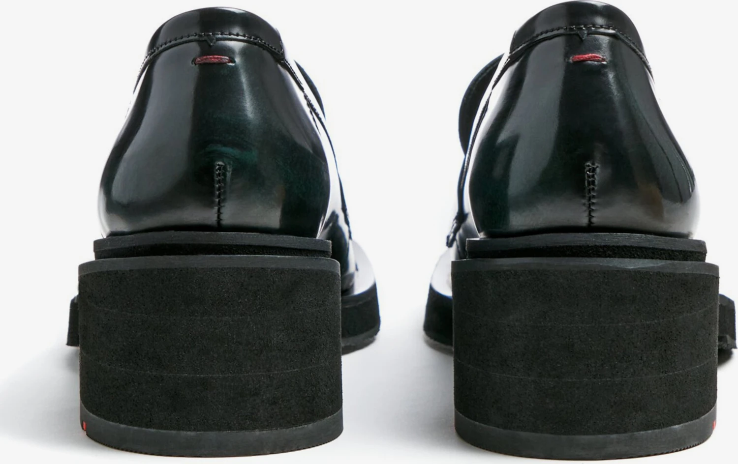 Lloyd Slippers Chaussure Basse Femme Vert Foncé 2 Lloyd Slippers Chaussure Basse Femme Vert Foncé – Image 2