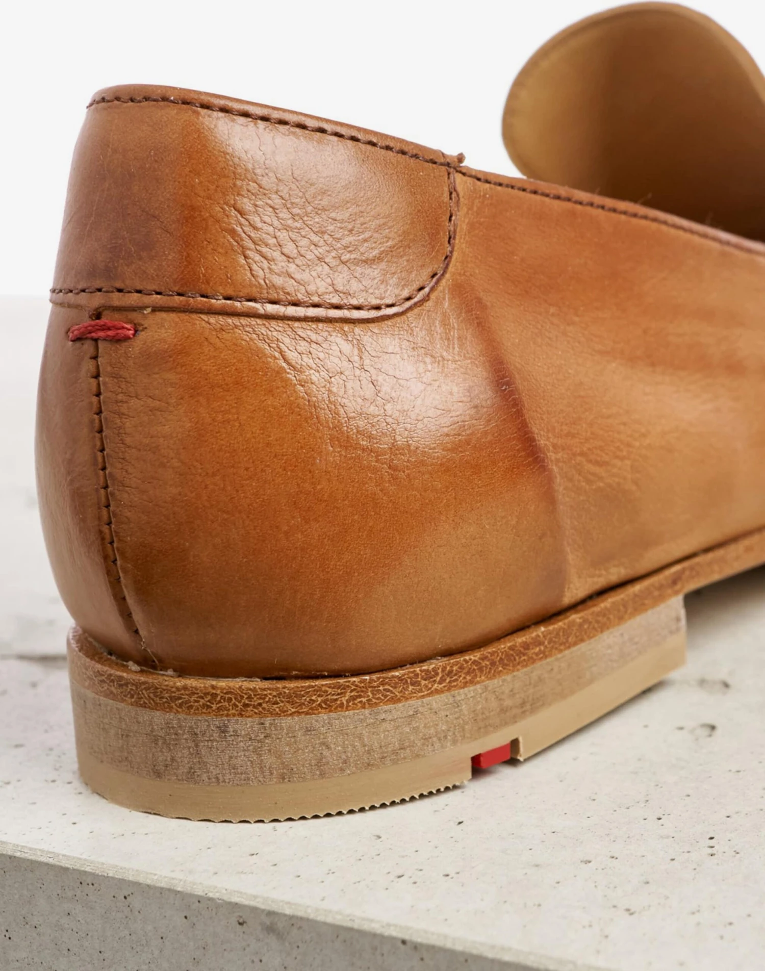 Lloyd Slippers Chaussure Basse Femme Marron / Noisette 4 Lloyd Slippers Chaussure Basse Femme Marron / Noisette – Image 4