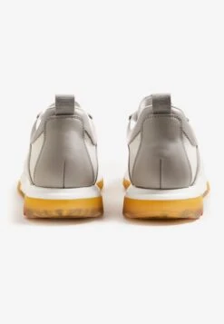 Lloyd Baskets Détentes Baskets Basses AARON Homme Beige / Blanc 10 Lloyd Baskets Détentes Baskets Basses AARON Homme Beige / Blanc -Lloyd 83e4aefc61871fbe290b6321d8153f96