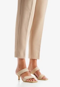 Lloyd Sandales à Plateau Sandales Femme Beige / écru / Blanc / Blanc Perle -Lloyd cc3bea0971d3cf0029c2212d7f1d7453