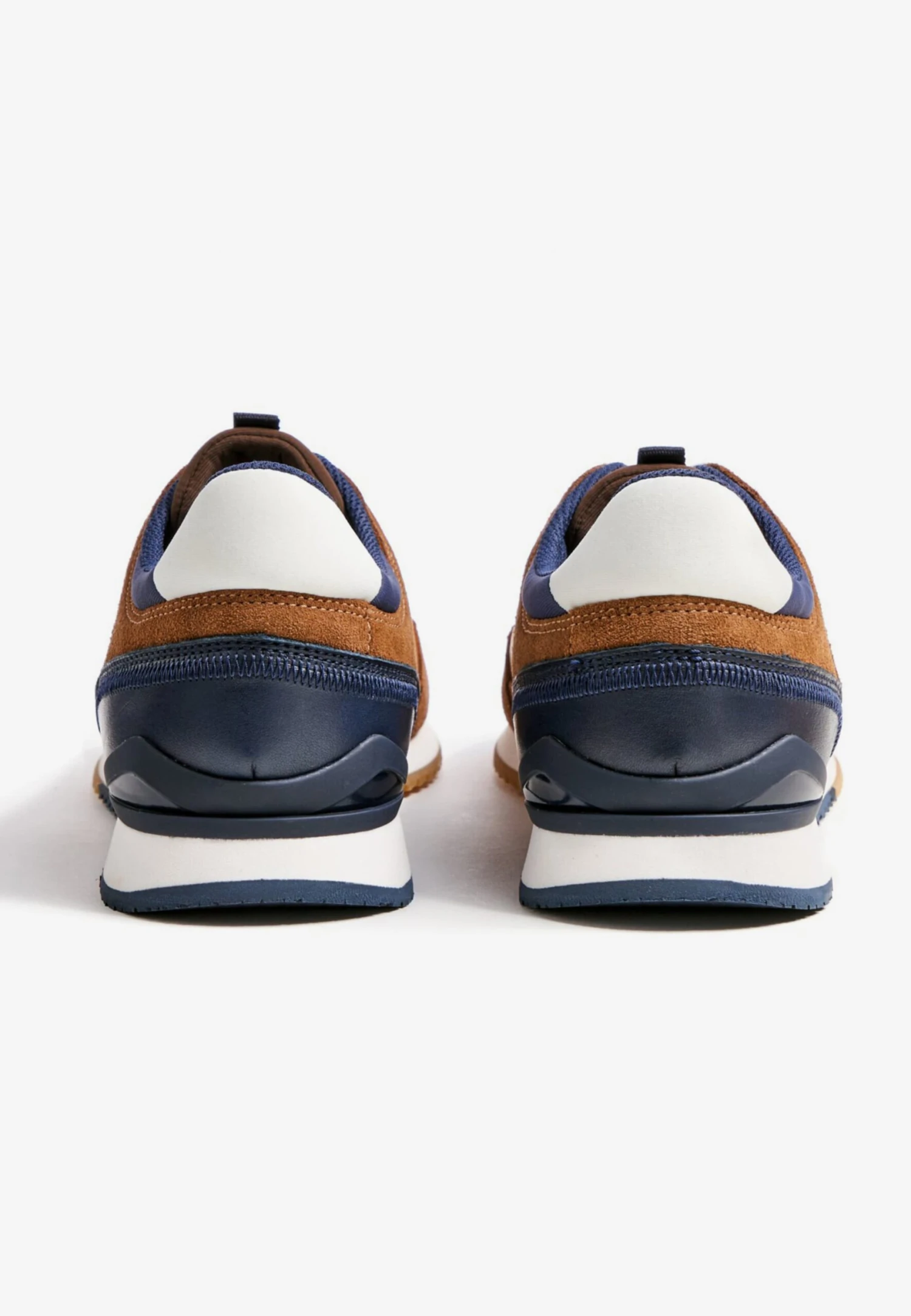 Lloyd Baskets Détentes Baskets Basses EMILIAN Homme Caramel / Cognac 5 Lloyd Baskets Détentes Baskets Basses EMILIAN Homme Caramel / Cognac – Image 5